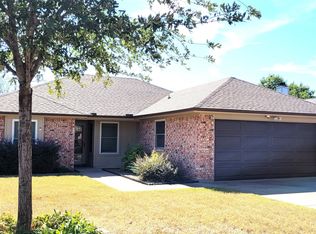 6615 Lakeside Dr, Lake Worth, TX 76135