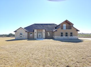 956 Horseshoe Falls, Bandera, TX 78003
