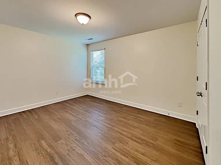 4800 Horatio Ct — Photo 18