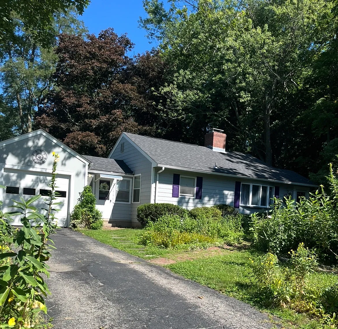 2 bed, 884 sqft, $2,450 — Photo 1
