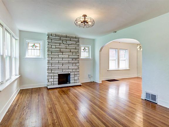 3rd image of 5510 Nottingham Ave