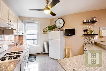4th image of 4508 40th St APT C54