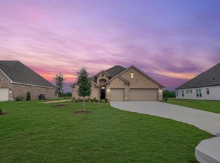 6815 Allens Lndg, Needville, TX 77461