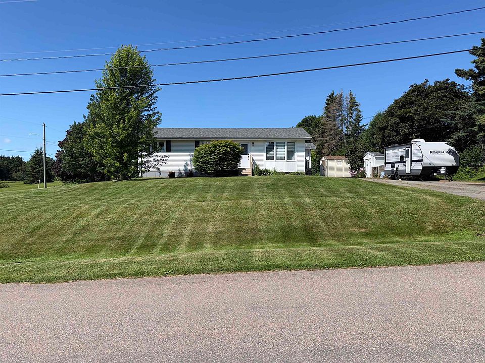 1st image of 11 Barbara Dr