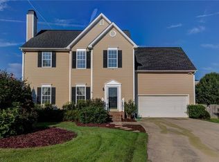 3203 Coronet Ct, Greensboro, NC 27410