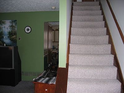 3rd image of 642 Mawyer Dr