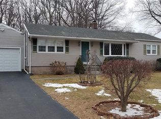 46 W Shepard Ave, Hamden, CT 06514