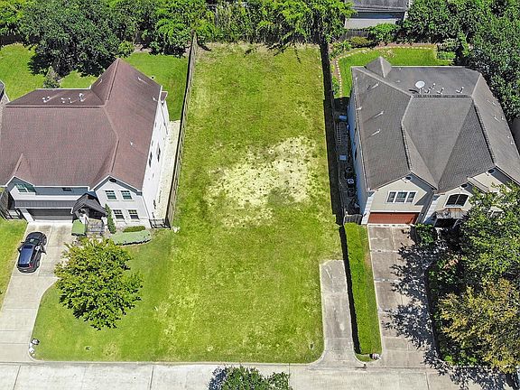 4th image of 4612 Willow St