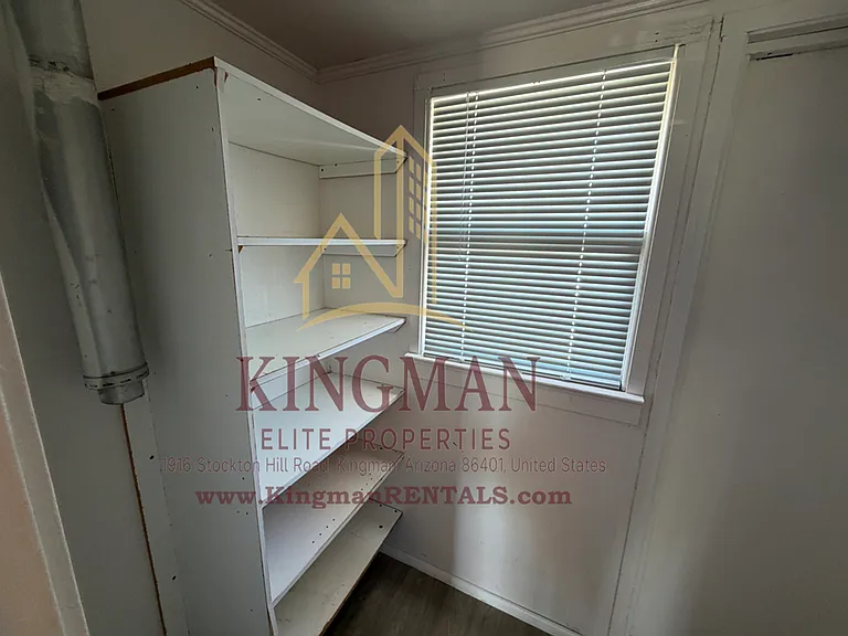 907 Valley View Ave — Photo 13