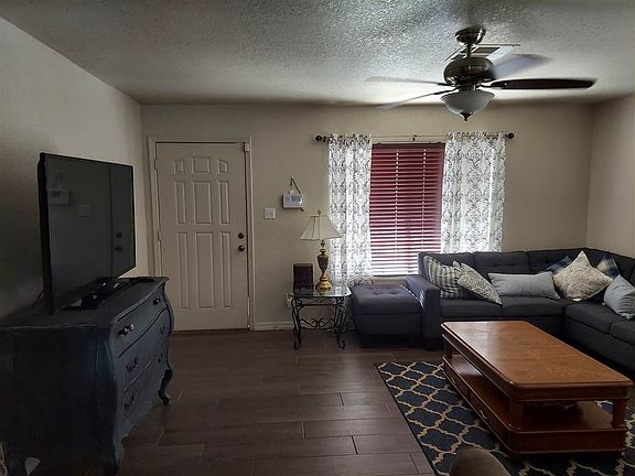 4th image of 4103 S Boxwood Ave
