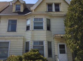 2843 N Downer Ave APT 3, Milwaukee, WI 53211