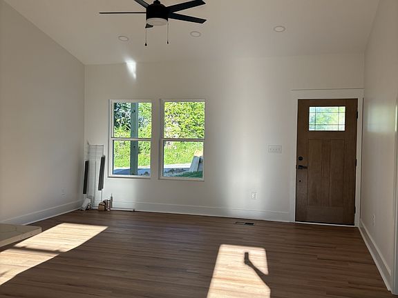 2nd image of 307 N Frierson St
