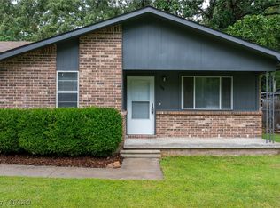 109 Gama Cir, Roland, OK 74954