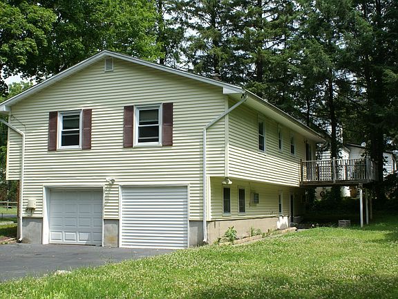 2nd image of 206 Buttonwood Ave