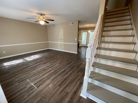 3rd image of 345 E Main St APT 5