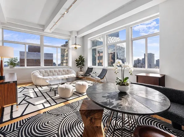 310 E 46th St APT 23M, Manhattan, NY 10017