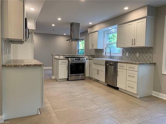 2nd image of 5741 Mill Creek Blvd