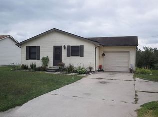 2529 W Park Dr, Huntington, IN 46750