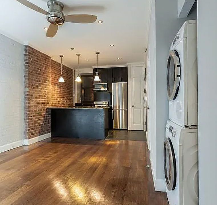 1st image of 420 W 51st St APT 1