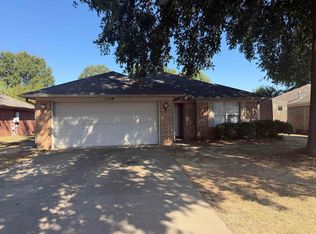 1760 Monaco Dr, Conway, AR 72034