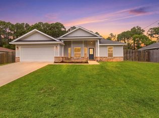 5624 Charter Cir, Gulf Breeze, FL 32563