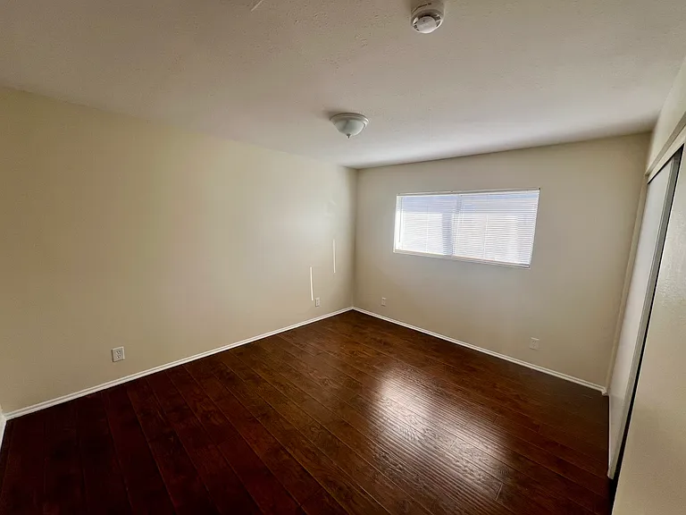 38560 Larkin Ave #4 — Photo 8