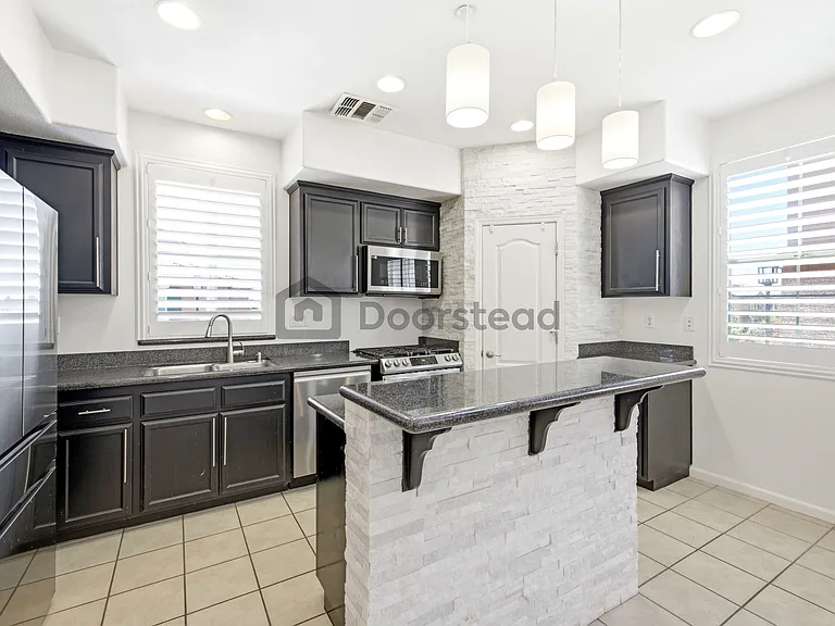 1708 Camino Real Way — Photo 16