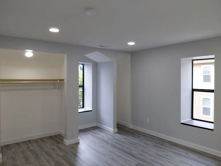 508 W Palmer St — Photo 15