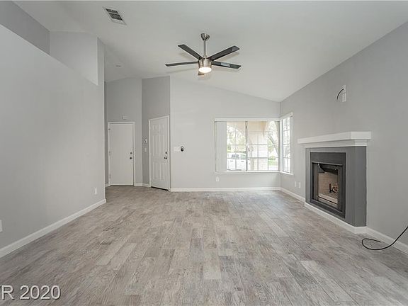 5th image of 3221 Harbor Vista St