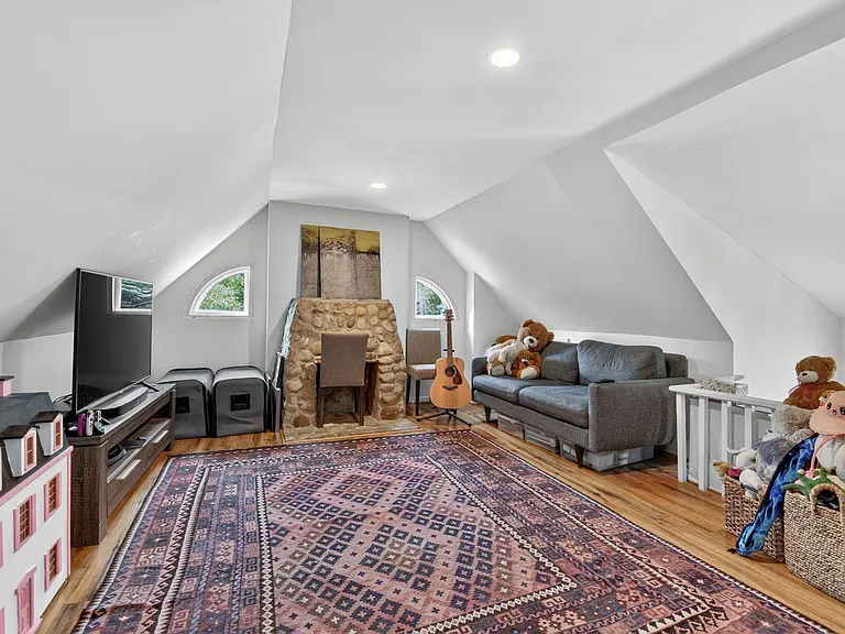 3005 McKinley St NW — Photo 25
