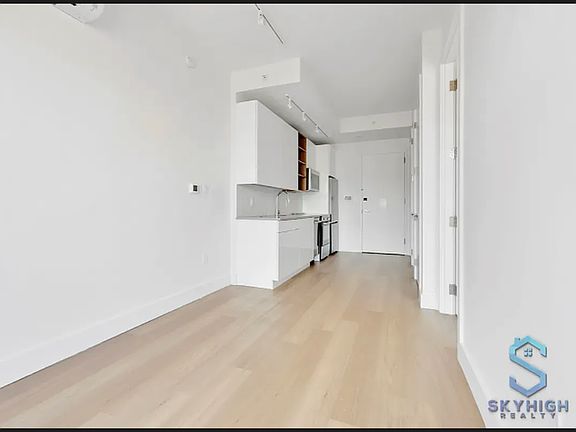 5th image of 1457 Flatbush Ave #Penthouse 8