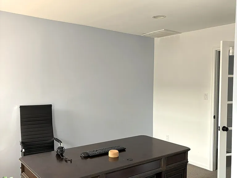1304 Vincent Pl — Photo 10