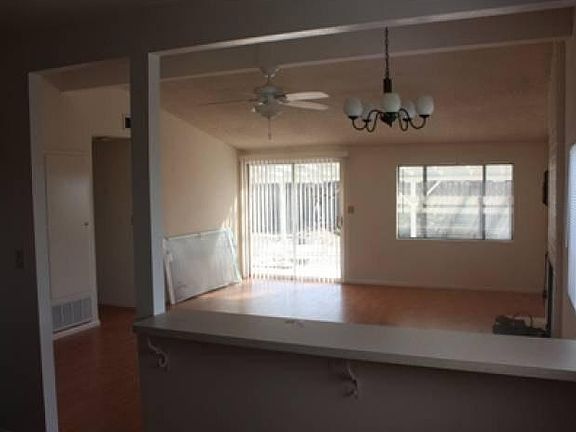 4th image of 9275 Rebecca Ave