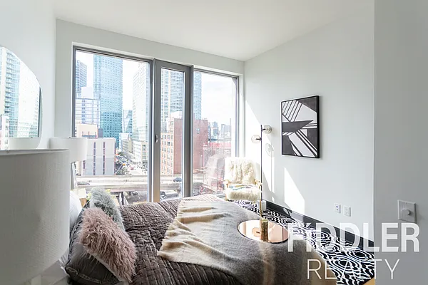 Rented by The KCI Group | media 15