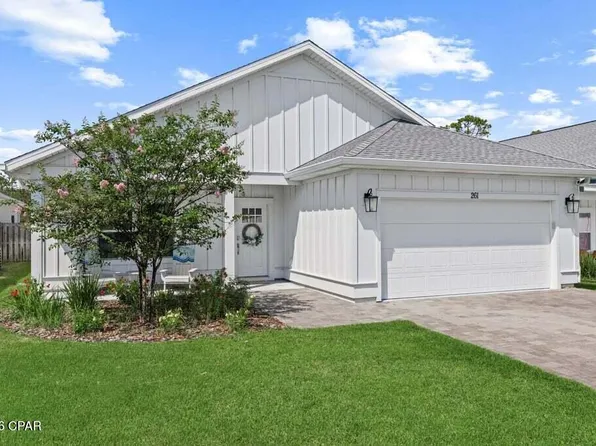 261 N Wells St, Panama City Beach, FL 32413
