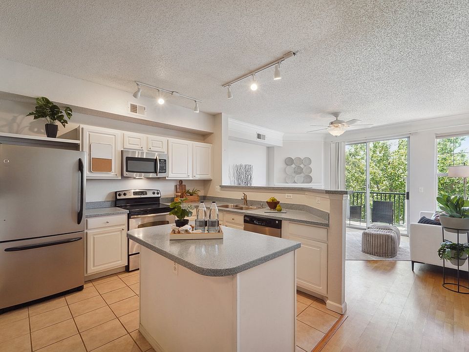 1st image of 1864 Mallard Dr
