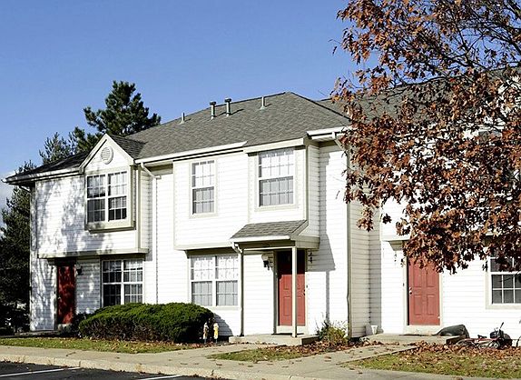 5th image of 4600 Forest Hills Ln #17563360