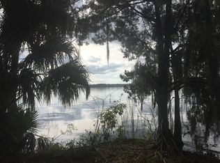 279 E River Rd E, East Palatka, FL 32131