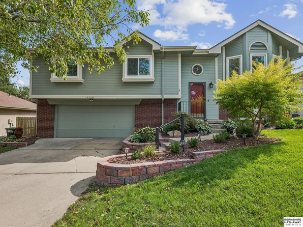 14559 Decatur St, Omaha, NE 68154