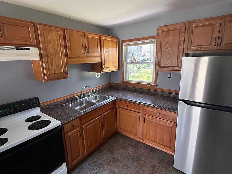 378 Waldon Rd #1 — Photo 5