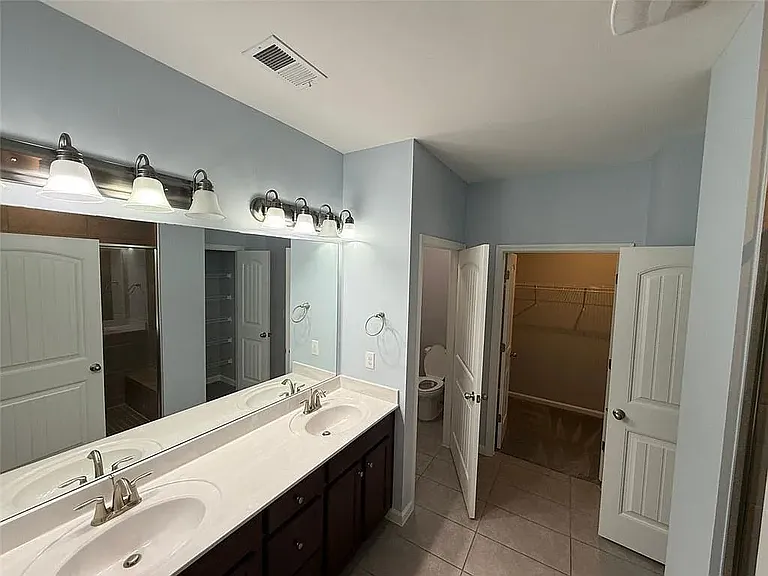 2460 Laurel Gate Ln — Photo 19