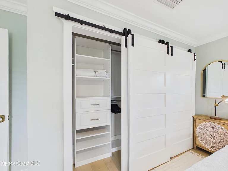 172 E Dover St — Photo 33