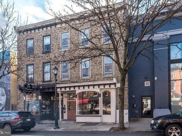 4228 Main St, Philadelphia, PA 19127