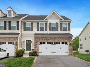349 Piper Ln, Exton, PA 19341