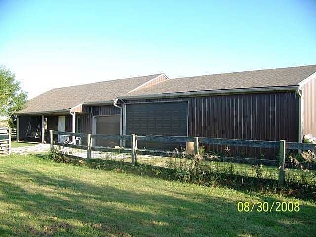 Horse barn and 750 sq. ft. finished addtion which has many possibilities