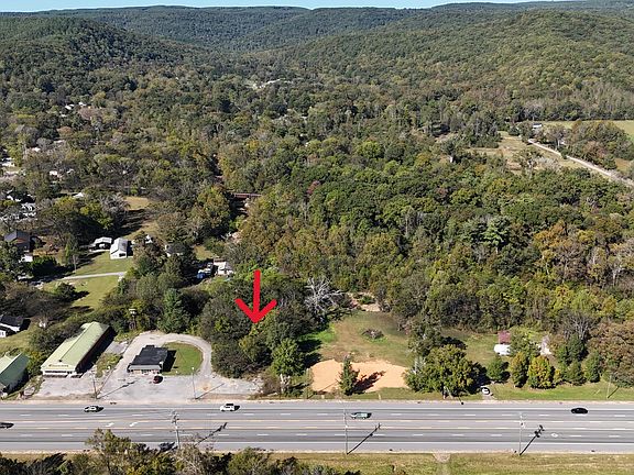 4th image of 000 Dayton Pike