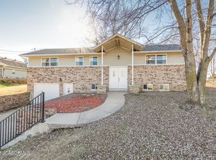 709 Scott Station Rd, Jefferson City, MO 65109