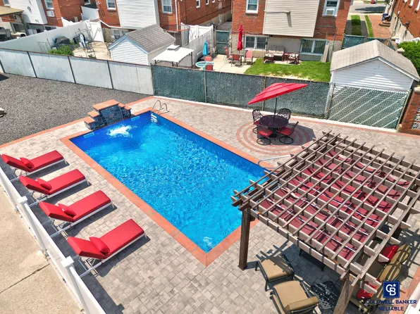 155-30 99th Street image 6 of 40