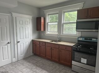 314 Amherst St FLOOR 2, East Orange, NJ 07018
