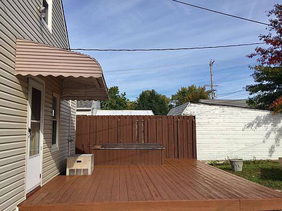 3rd image of 4423 W 56th St